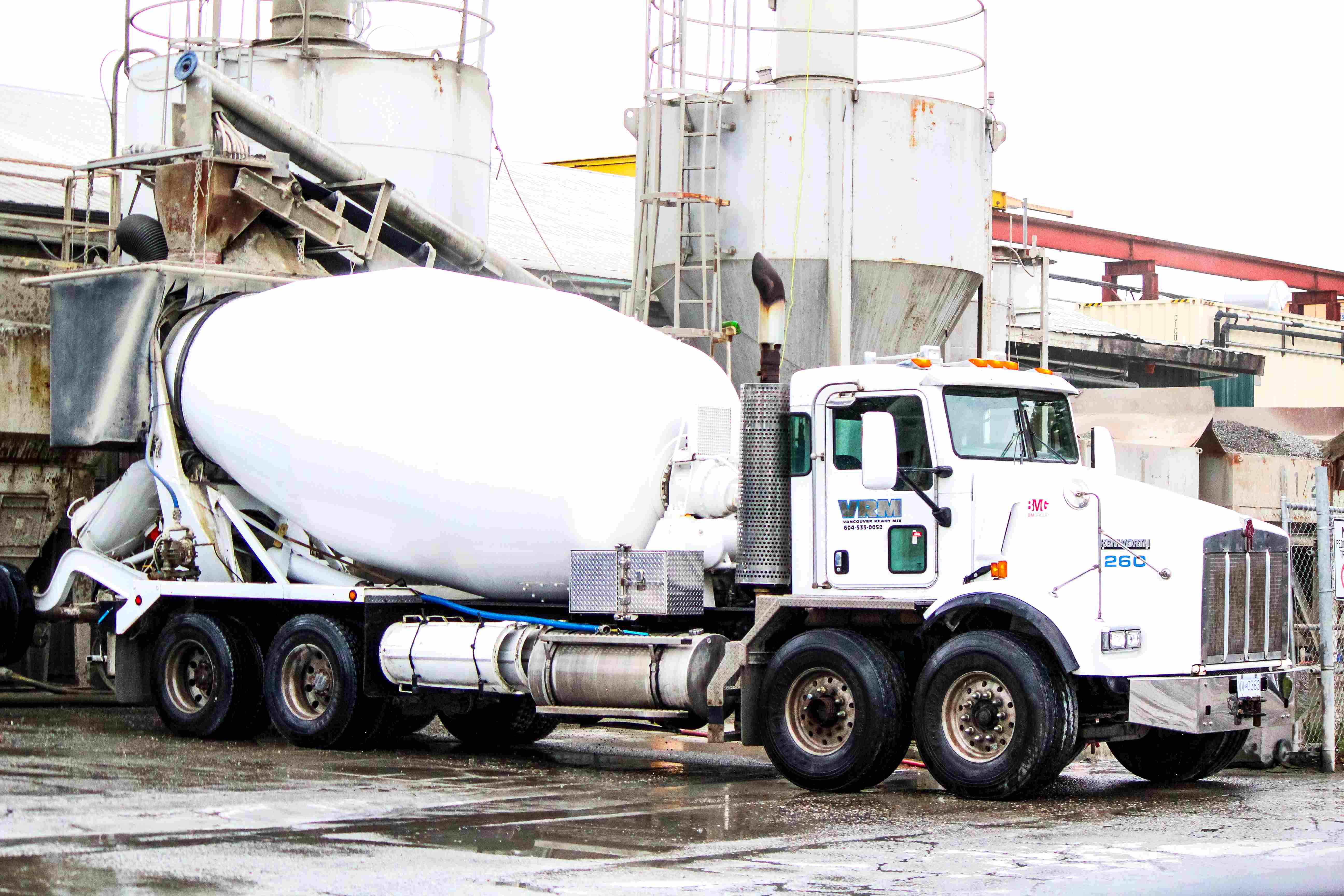 Ready mix concrete delivery in Burnaby BC by Vancouver Ready Mix